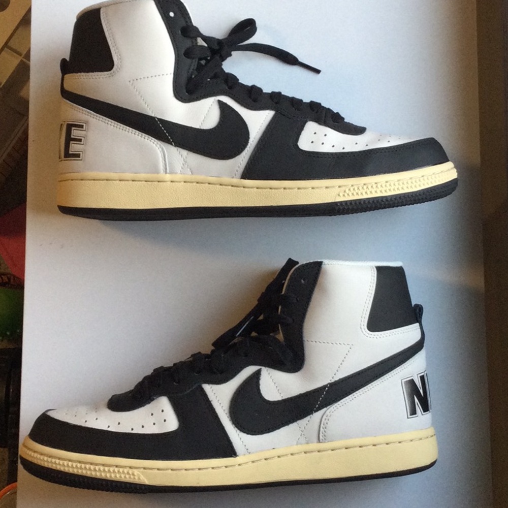 Nike Black and White High-Top Athletic Shoes